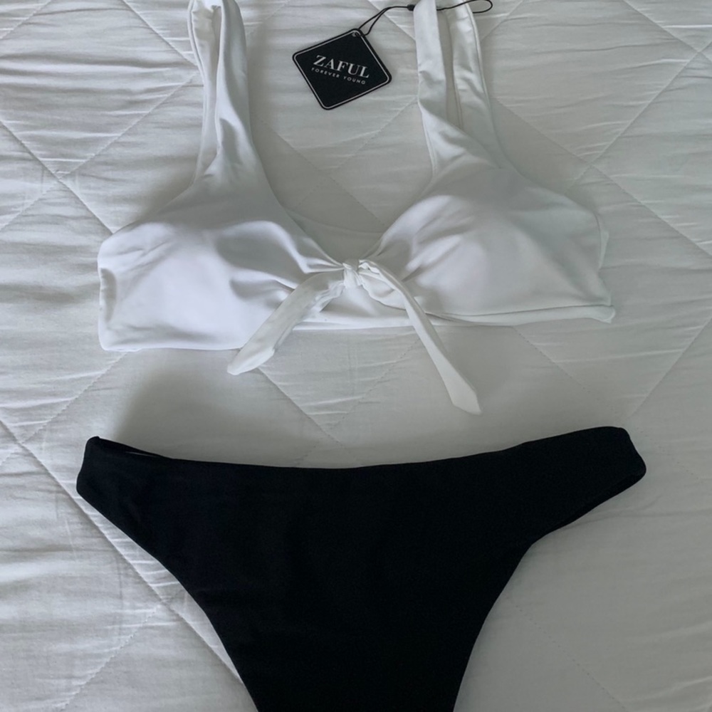 Black & white Bikini